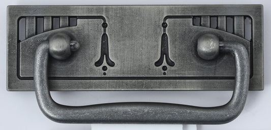 Elegant Art Door and Drawer Pulls