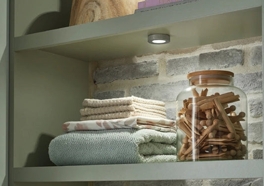 Pearl Series Puck Light