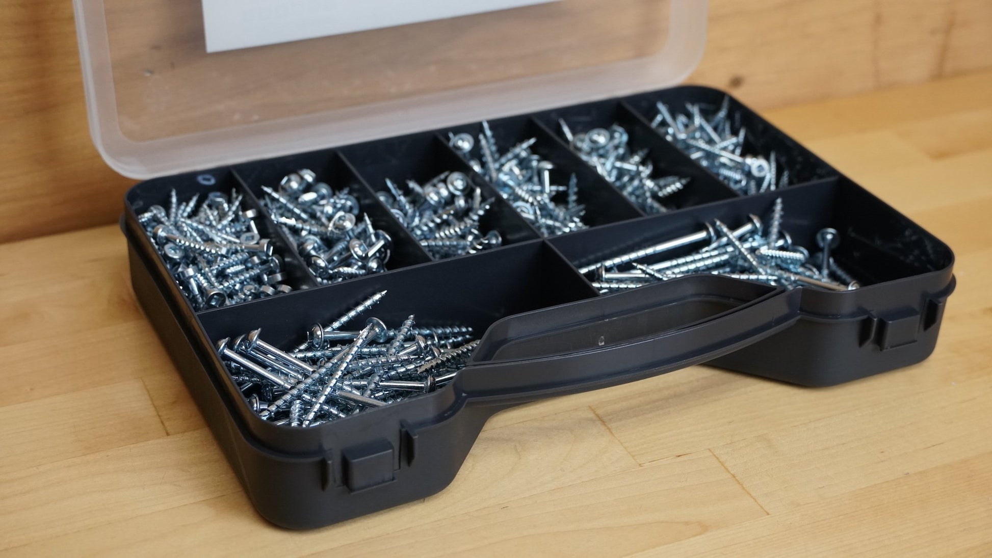 Massca Pocket-Hole Screw Kit 500 Units | Self Tapping Zinc Plated Screws Perfect for Interior Use and DIY Woodworking Projects and includes fine thread screws and coarse thread screws